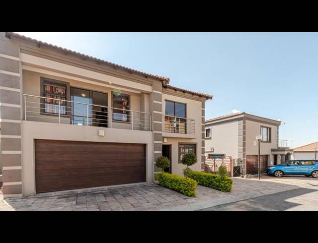 5 BEDROOM PROPERTY TO RENT IN NOORDWYK